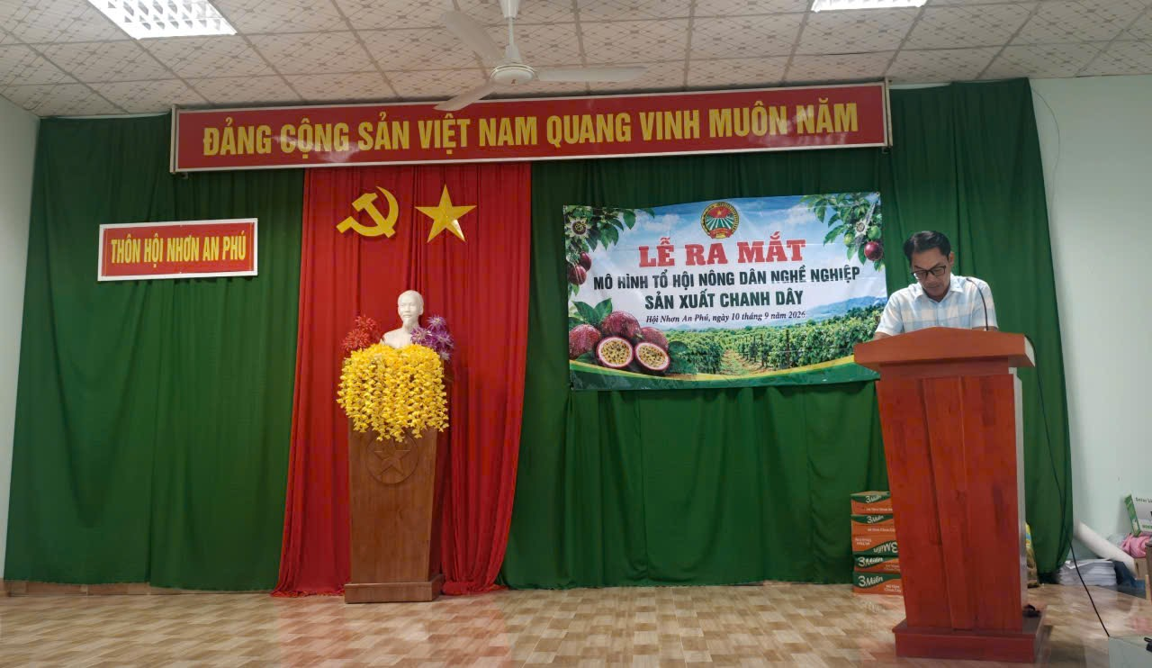 Đ/c  Huỳnh Quang Bửu -Tổ trưởng Tổ hội nghề nghiệp phát biểu nhận nhiệm vụ